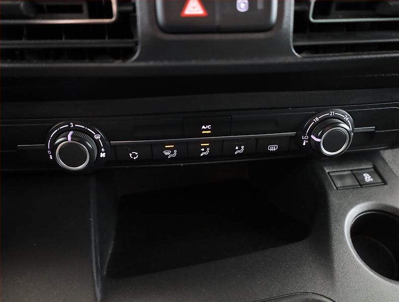 Citroën Berlingo (2019) Live 1.5 BlueHDi, 5Míst, ČR - fotka 9 z 15