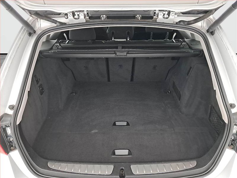 BMW Řada 3 (2013) 320 d xDrive, 4X4, Navi - fotka 14 z 17