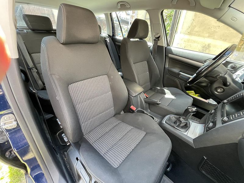 Škoda Octavia (2010) 4X4 2,0TDI CR 103kW Tažné - fotka 13 z 16