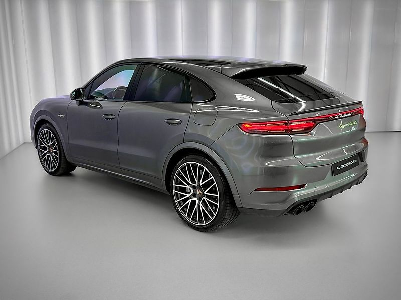 Porsche Cayenne TURBO S E-HYBRID COUPE, 500KW, - fotka 5 z 36