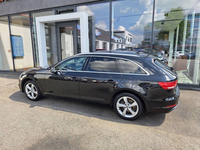Audi A4 2.0 TDI DSG - fotka 2 z 37