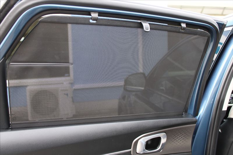 Kia Sorento 1,6 HEV  ČR,4x4,A/T,DPH,TOP - fotka 37 z 49