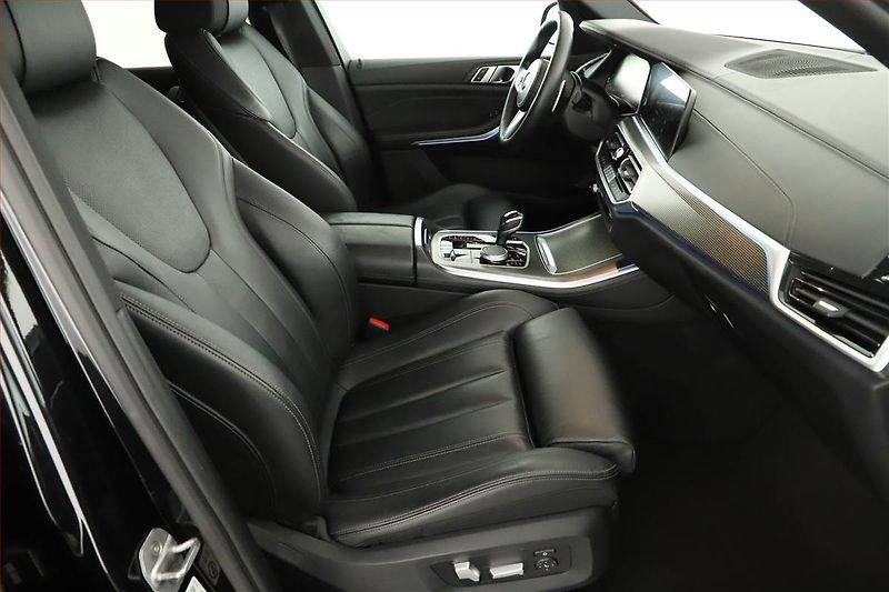 BMW X5 (2020) xDrive45e iPerf. - fotka 7 z 19