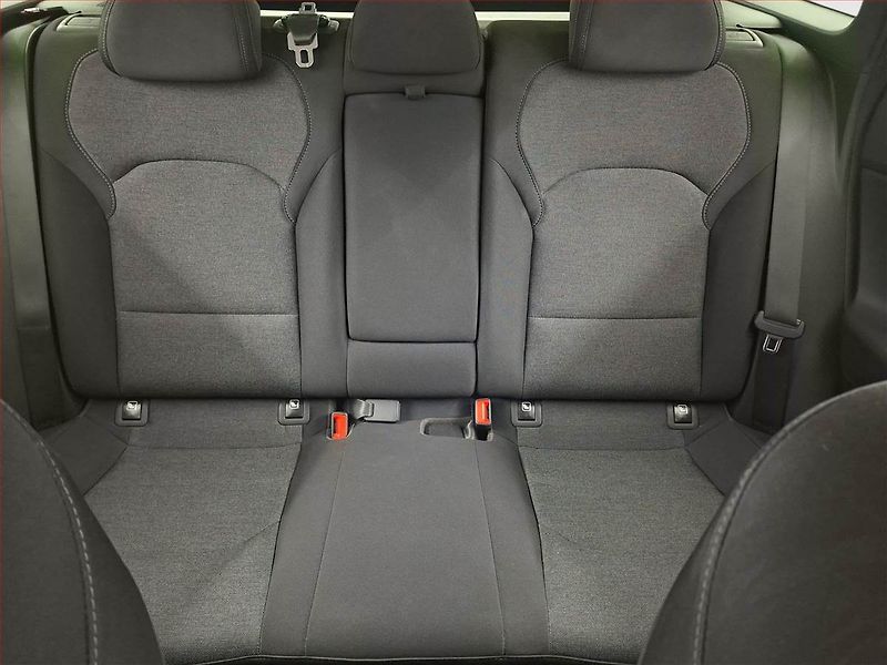 Hyundai i30 (2022) 1.0 T-GDI, Serv.kniha - fotka 10 z 18