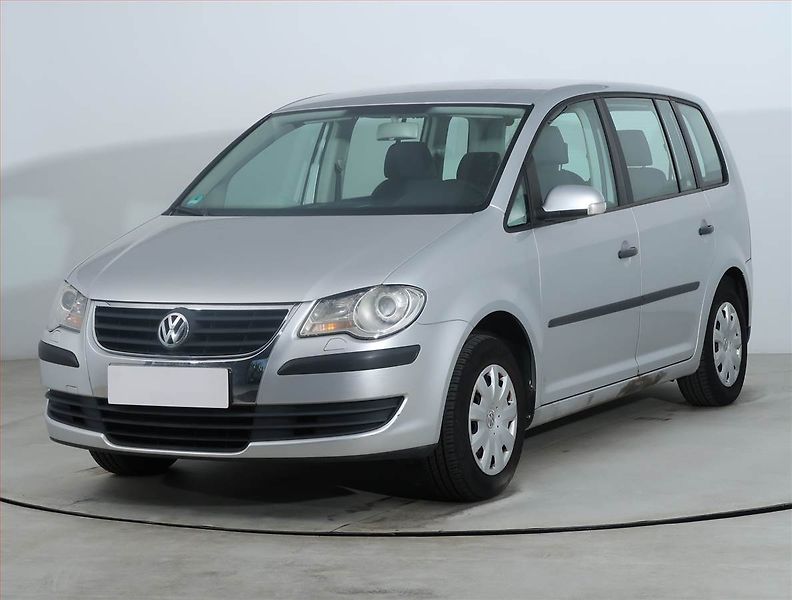Volkswagen Touran (2007) 1.6, LPG, Tempomat - fotka 2 z 17