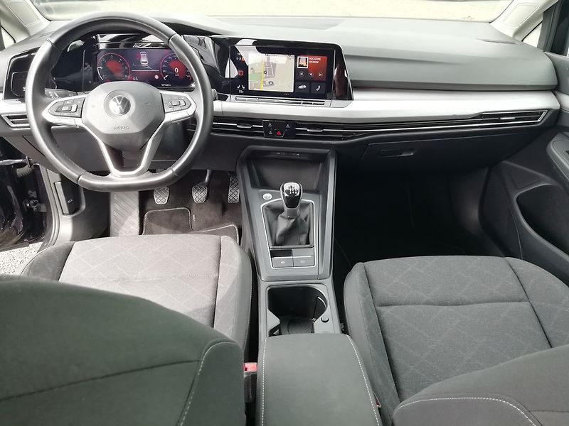 Volkswagen Golf Life  Variant 2,0 TDI Life 85 - fotka 5 z 17