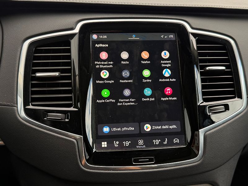 Volvo XC90 PlusDark T8,AWD,Plug-in hybrid - fotka 19 z 26