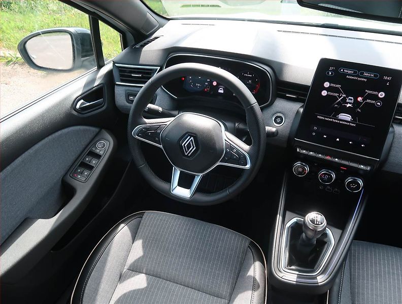 Renault Clio (2023) 1.0 TCe, ČR,1.maj, Serv.kniha - fotka 7 z 19
