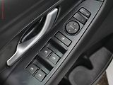 Hyundai i30 (2018) 1.4T-GDi, 2.maj,ČR, AC, park - náhled 19