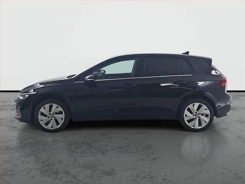 Volkswagen Golf (2025) Style 1.5 eTSI - fotka 3 z 18