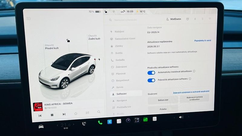 Tesla Model Y (2022) LR AWD Berlin Záruka SoH 93,4% - fotka 42 z 57
