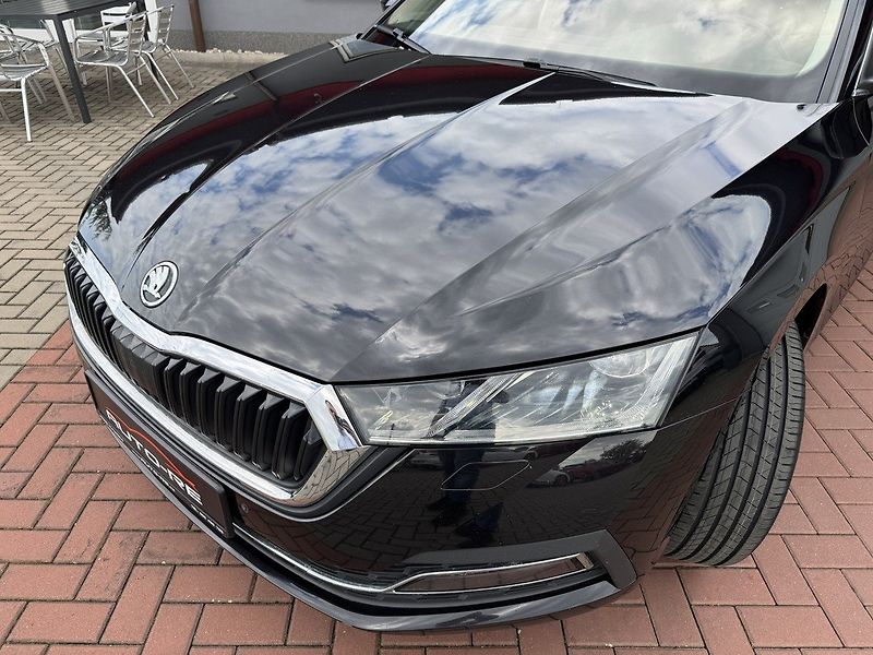Škoda Octavia (2022) 2.0TDi DSG LED Navi Kamera - fotka 38 z 50