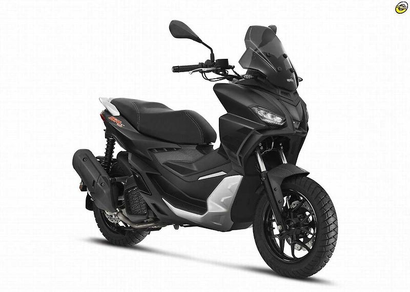 Aprilia SR GT 200 (2026) EU5+ - fotka 1 z 7