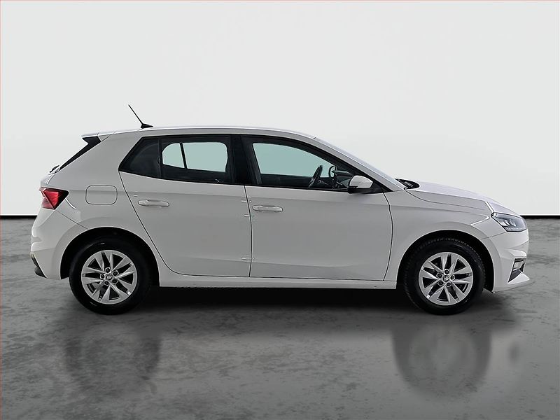 Škoda Fabia (2022) 1.0, Serv.kniha, Tempomat - fotka 6 z 18