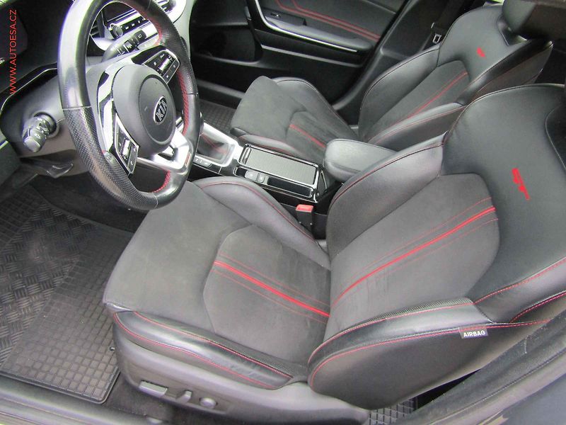 Kia ProCeed (2021) 1.6 T-GDi, ČR, Navi, LED, AC - fotka 9 z 23