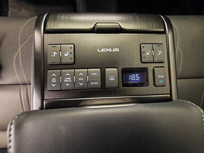 Lexus ES 300h 300h Luxury - fotka 21 z 49