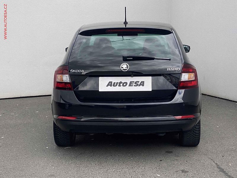 Škoda Rapid (2017) 1.2 TSi, ČR, Ambition - fotka 5 z 15