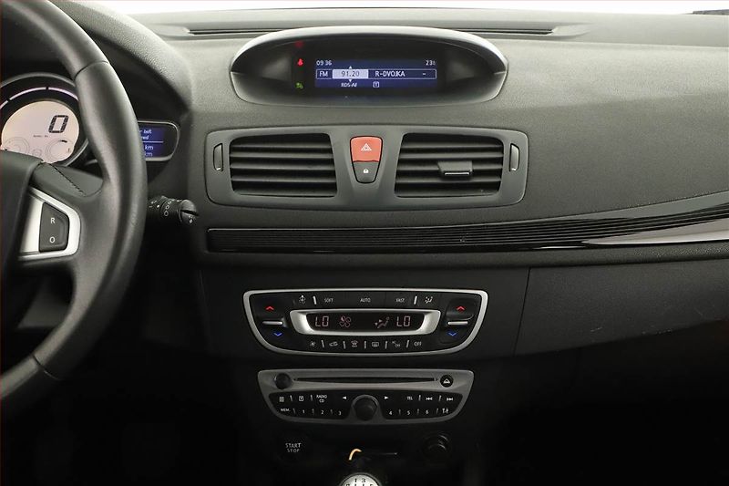 Renault Mégane (2011) 1.5 dCi, jezdí dobře - fotka 10 z 15