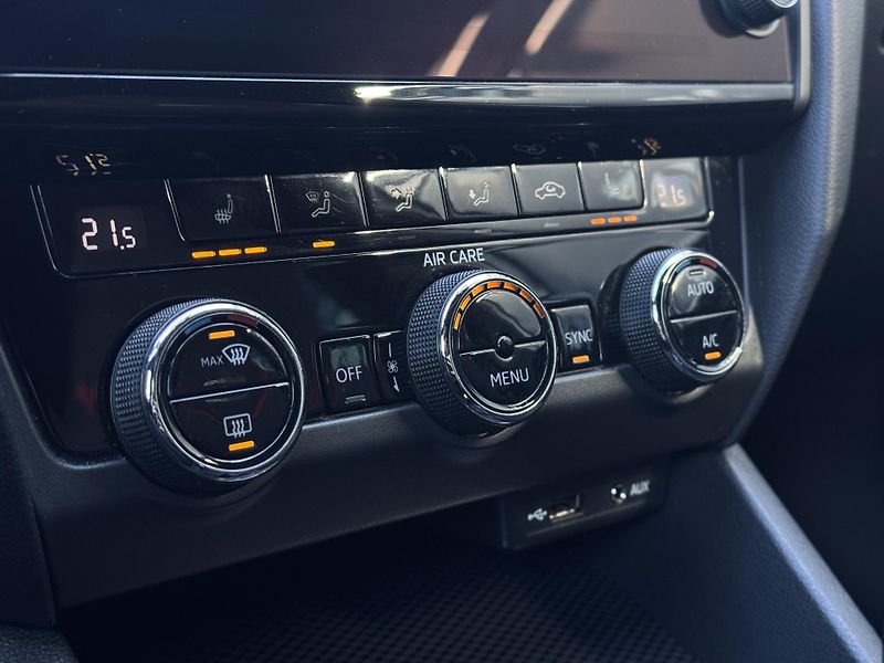 Škoda Octavia (2018) III RS230 2.0TSi MAN, ACC, AFS - fotka 39 z 49