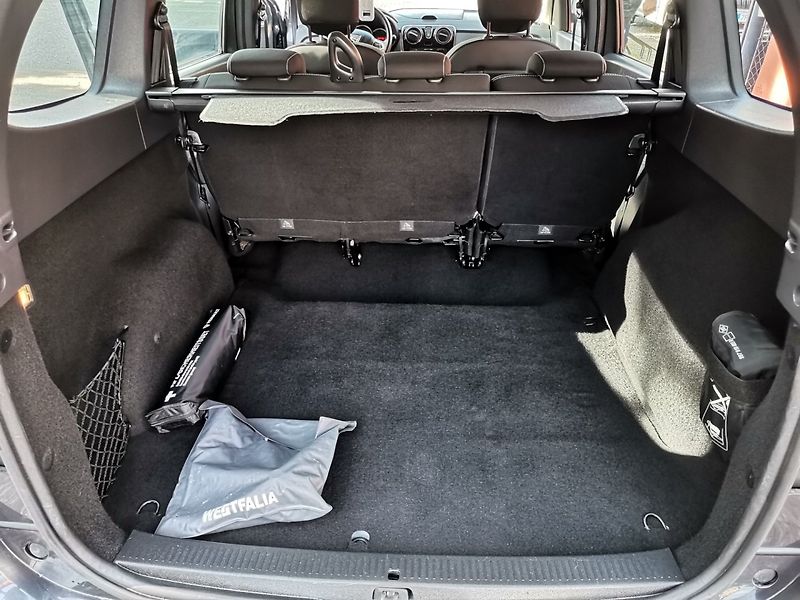 Dacia Lodgy (2018) 1.6i 75kw Kamera Tažné Klima - fotka 18 z 25