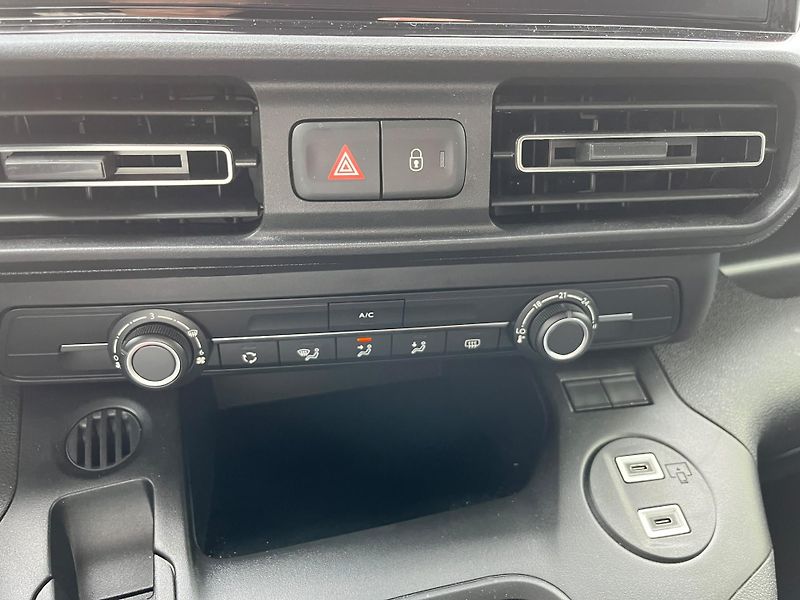 Citroën Berlingo - fotka 8 z 11