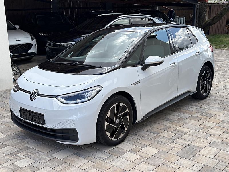 Volkswagen ID.3 (2021) PRO 62kwh, 150kw SOH 91.2% - fotka 1 z 11