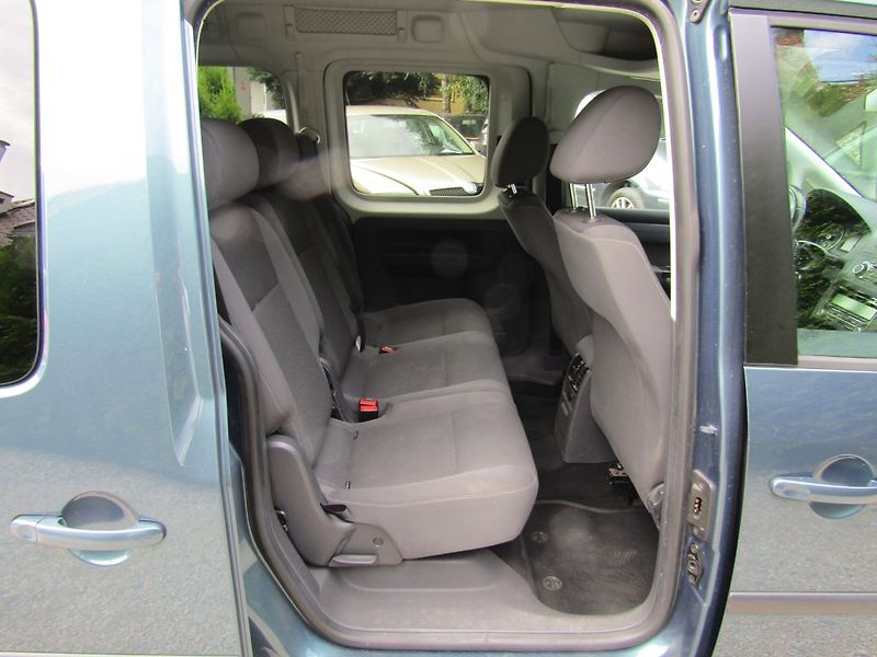 Volkswagen Caddy (2015) MAXI 1.6 TDI 75kW  7 MÍST - fotka 24 z 44