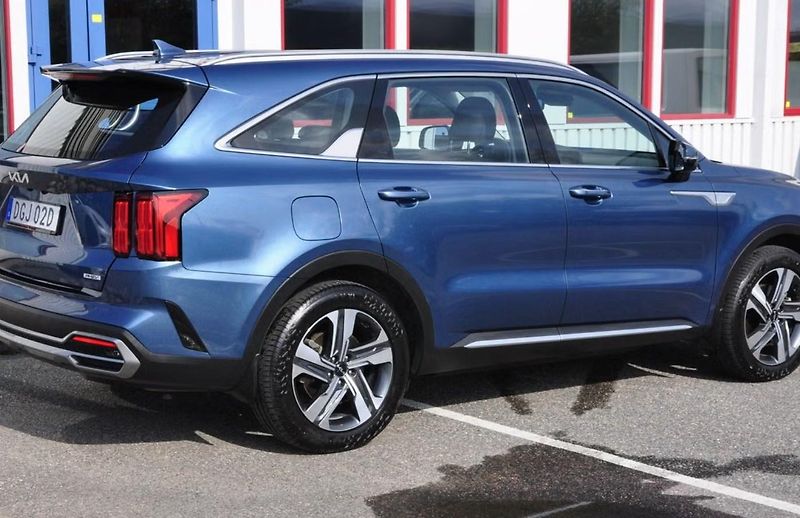 Kia Sorento Action PHEV AWD Kamera 7 míst - fotka 6 z 14