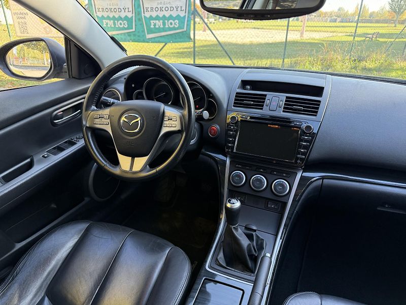 Mazda 6 2.5 Exclusive - fotka 25 z 33