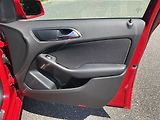 Mercedes-Benz Třídy B 180 BlueEFFICIE - náhled 16