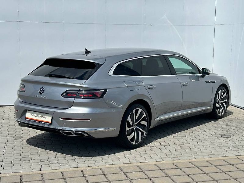 Volkswagen Arteon R-line 7DSG 2,0TSI - fotka 2 z 27