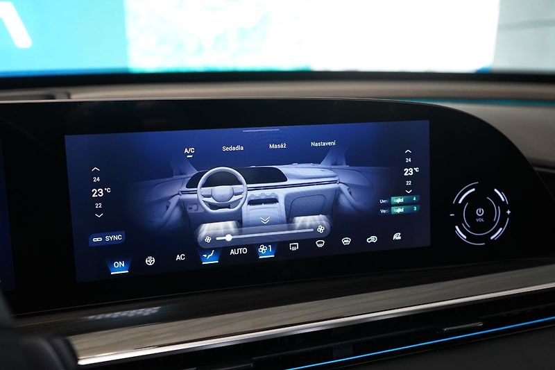 Omoda Ostatní 1.5 T-GDI 3DHT AWD PREMIUM - fotka 38 z 54