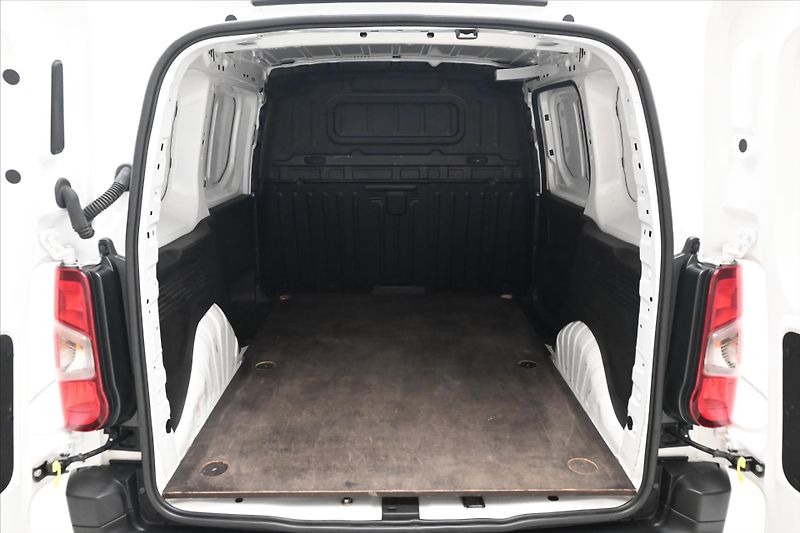 Toyota ProAce 1,5 D-4D 75kW ČR 1.majitel Zár - fotka 10 z 28