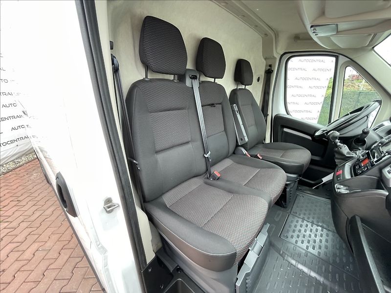 Citroën Jumper 2,2 BlueHdi Plus,103kW,L3H2  3 - fotka 19 z 19