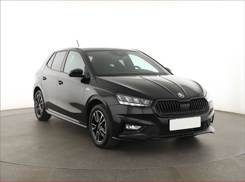 Škoda Fabia (2025) 1.0 TSI, MONTE CARLO, KEYLESS - fotka 1 z 15