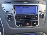Hyundai ix35 (2013) 1.6 GDi 2WD, AC, park.čidla - náhled 15