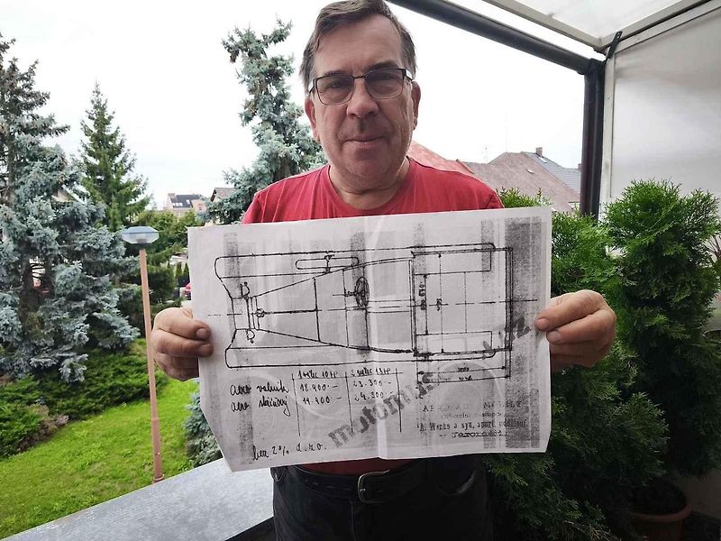 Vše začalo fotografií a všeobecným náčrtem rozměrů.