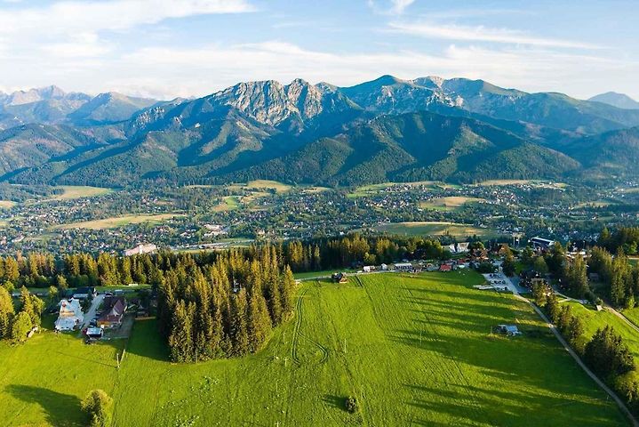 Z Gubalówky je krásný panoramatický výhled na Vysoké Tatry