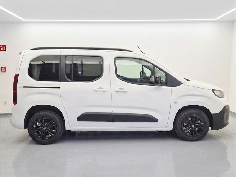 Fiat Dobló (2025) 1.2 Panorama Turbo 81 kW (110 - fotka 3 z 6