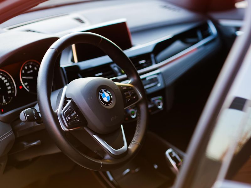 BMW X2 sDrive18i Advantage,ShadowLine - fotka 16 z 31
