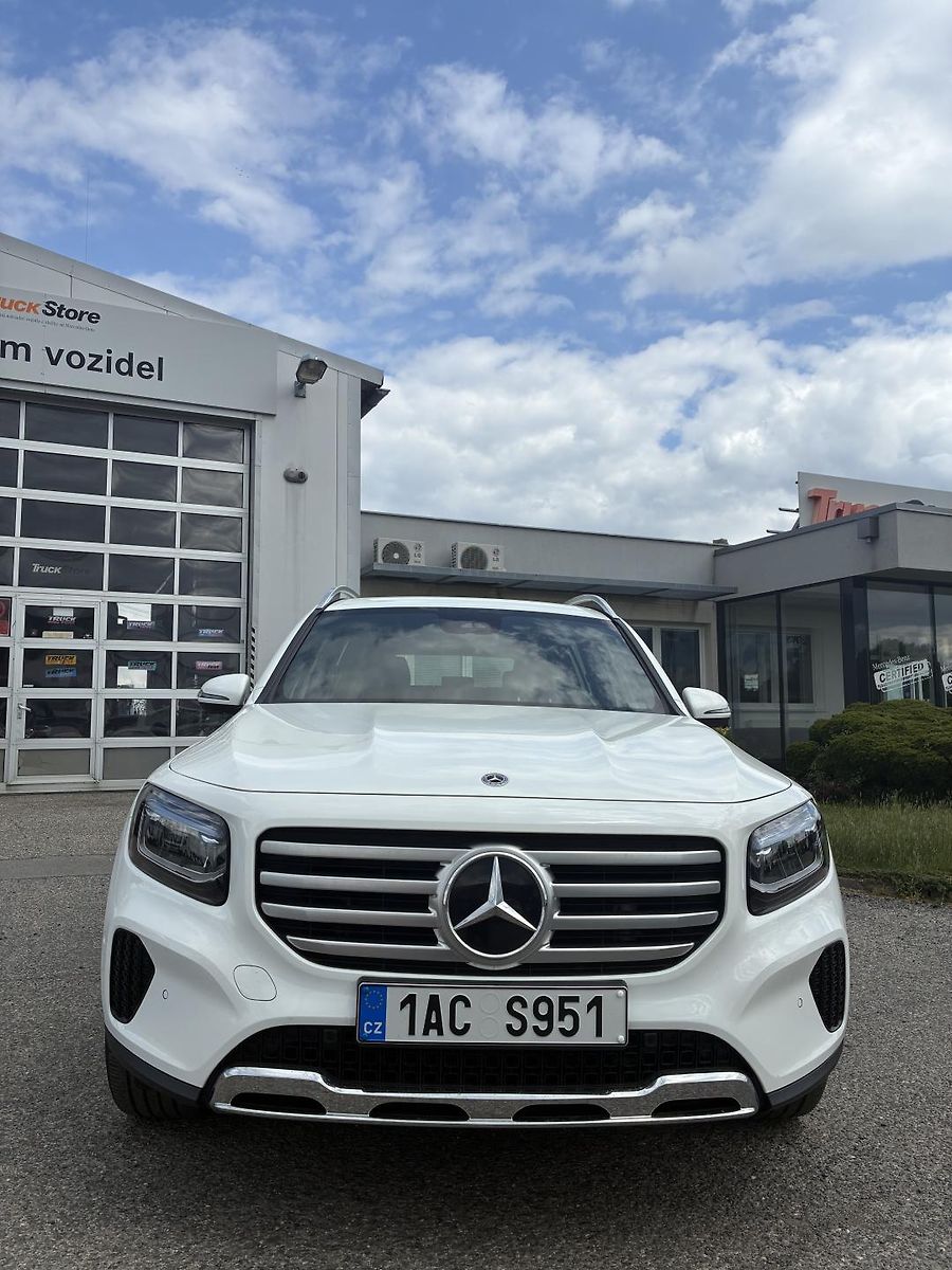 Mercedes-Benz GLB 200d 4MATIC