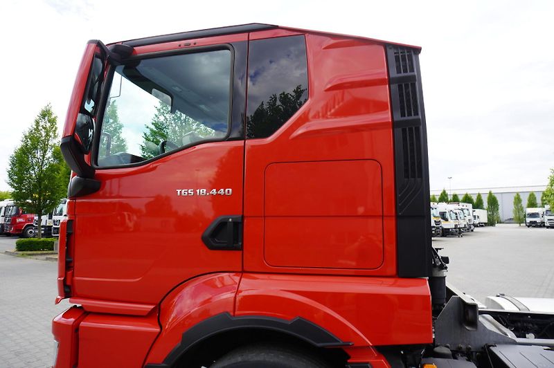 MAN TGS (2025) 18.440 4x2 LL SA / 2025/ LOHR - fotka 12 z 24