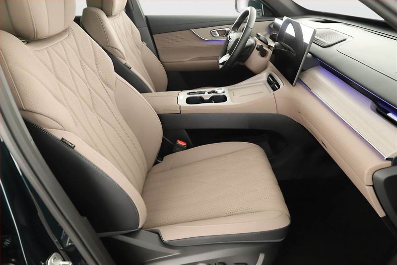 Chery Tiggo 8 (2026) 1.6 TGDI, UNIQUE, Ad. tempomat - fotka 7 z 20
