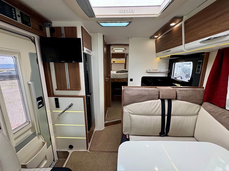 Pilote G700GJ Essentiel *REZERVACE* - fotka 15 z 37