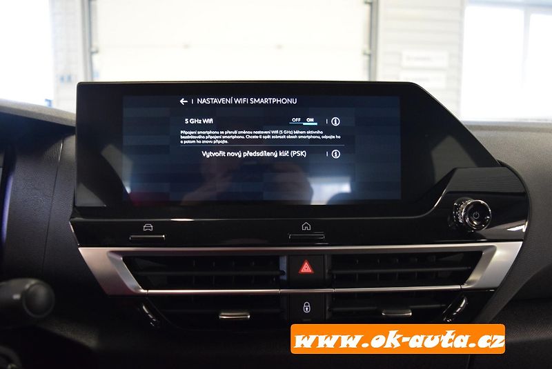 Citroën C4 X 1.2 PURETECH PACK 96 kW. - fotka 43 z 62