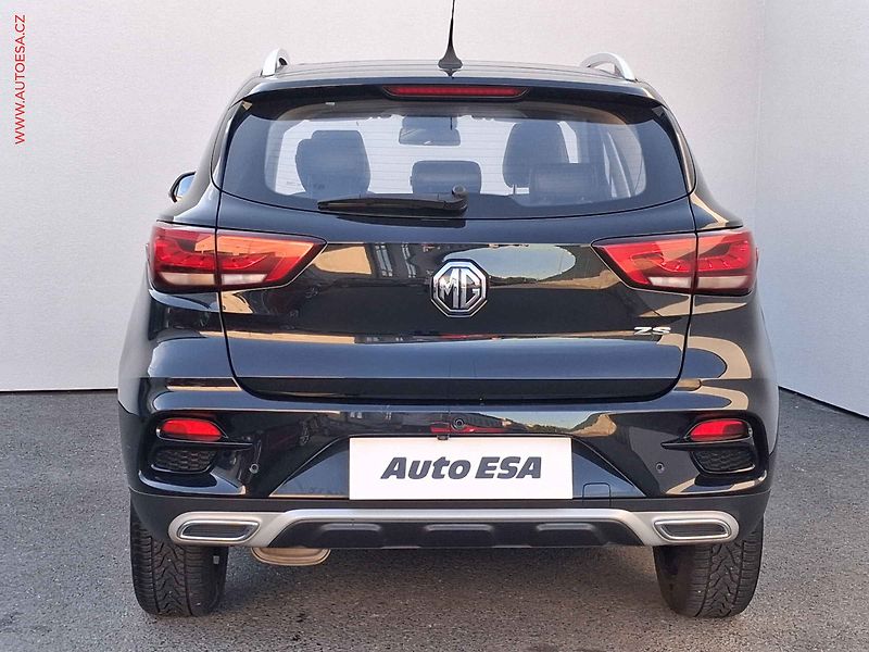 MG ZS (2023) 1.0T-GDi, LED, navi, kamera - fotka 5 z 19