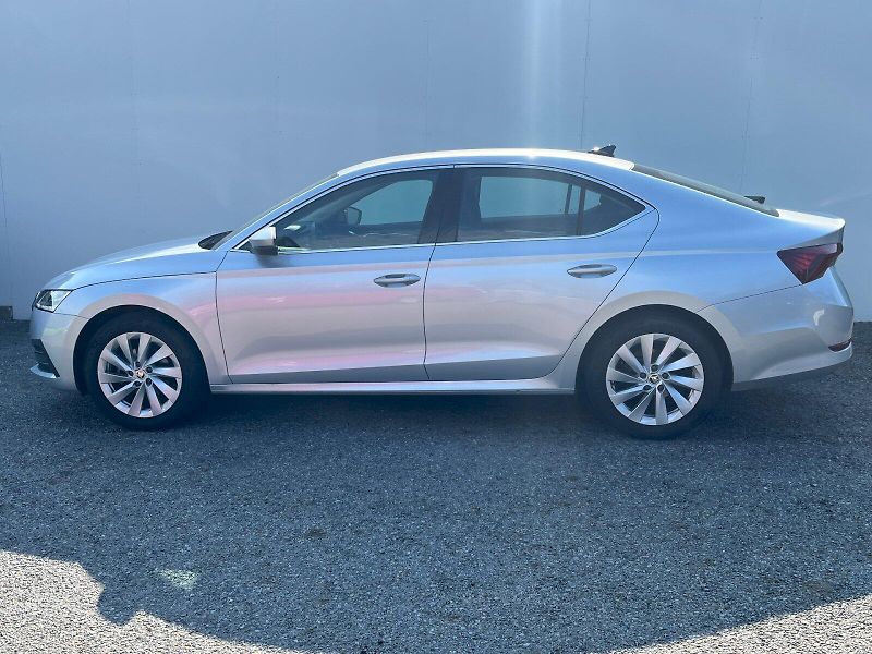 Škoda Octavia (2023) 1.5 TSI 110kW Style - fotka 10 z 27