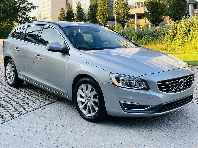Volvo V60 2.0D4 5V AUTOMAT KAMERA TAŽNÉ - fotka 9 z 43
