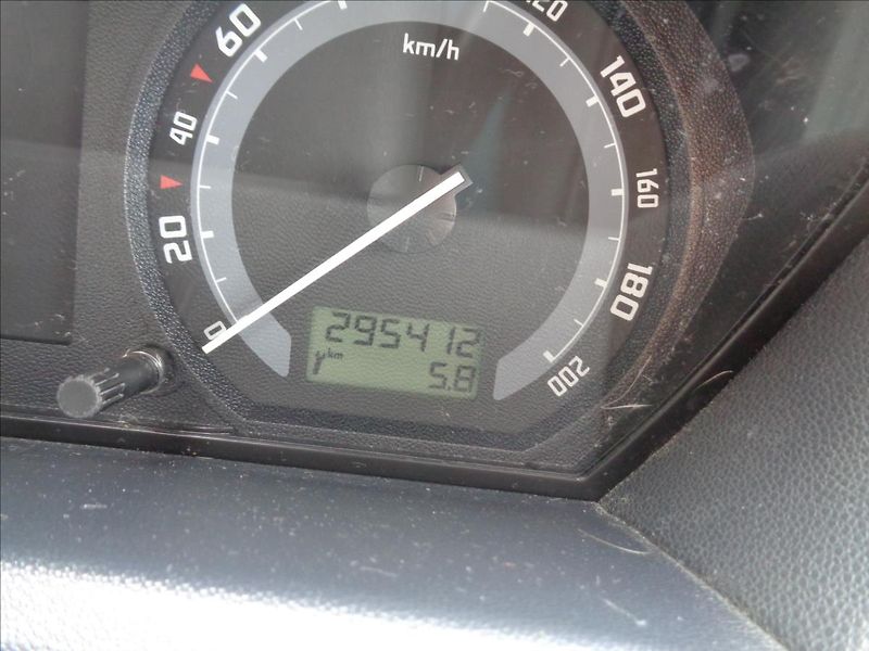 Škoda Fabia 1,4 - fotka 15 z 16