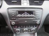 Škoda Octavia (2013) 2.0 TDI, Automat, Xenony - náhled 12